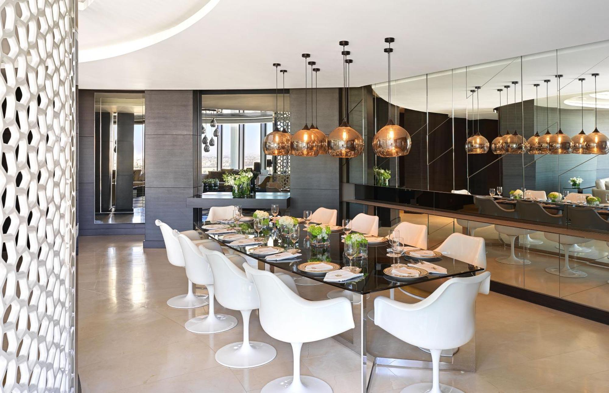 Fairmont Riyadh Exterior photo Dining room