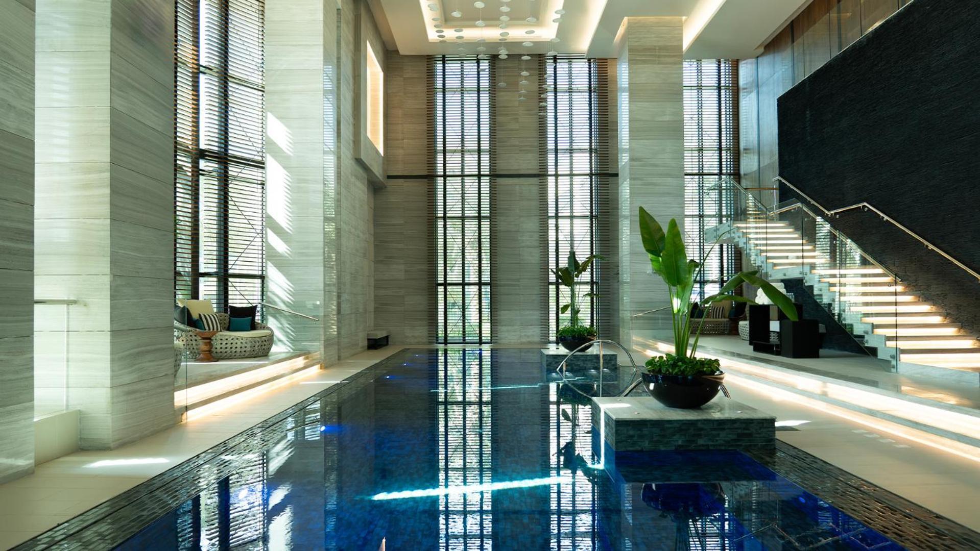 Fairmont Riyadh Exterior photo The swimming pool at the 101 Park Place